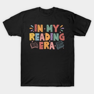 In My Reading Era Groovy Reader Librarian Teacher Book Lover T-Shirt